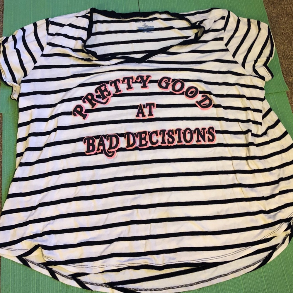 Women’s graphic tee
